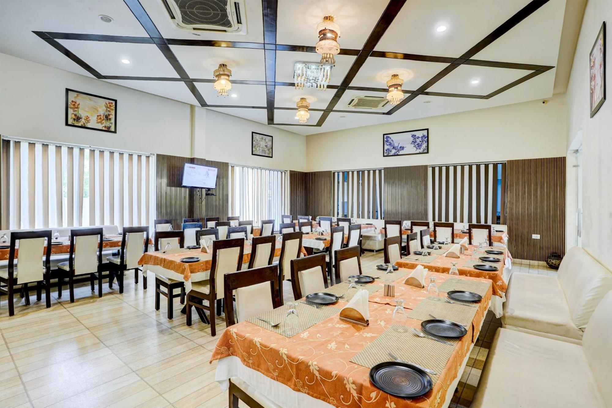 Hotel Amrit Manthan Chittorgarh Eksteriør bilde