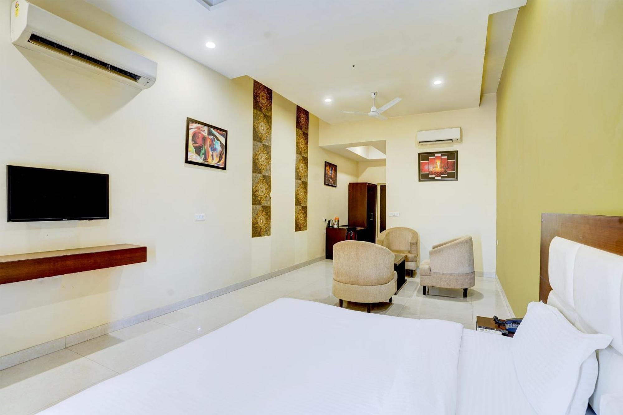 Hotel Amrit Manthan Chittorgarh Eksteriør bilde